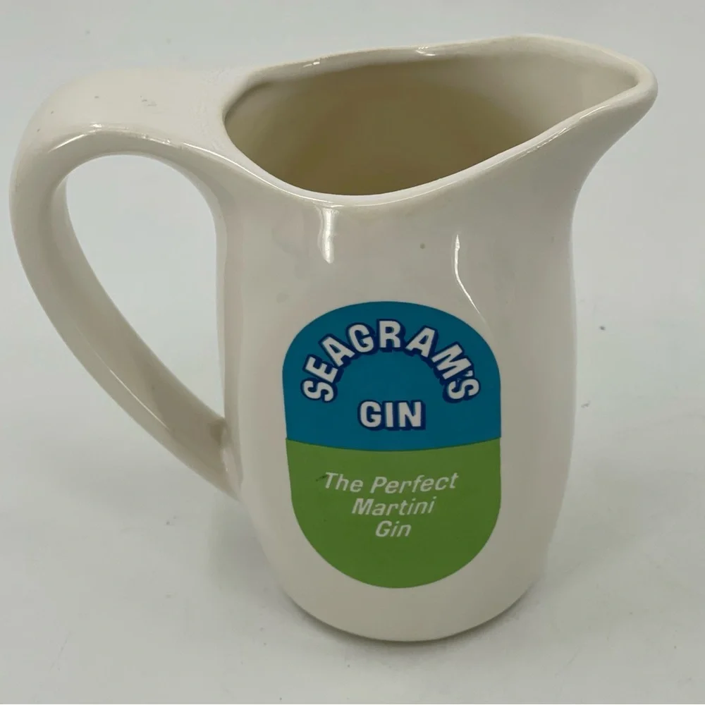 Seagram’s Gin “The Perfect Martini”‎ Gin Ceramic White Bar Pitcher Vintage